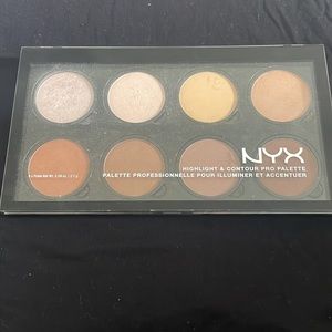 NYX - Highlight & Contour Pro Palatte
